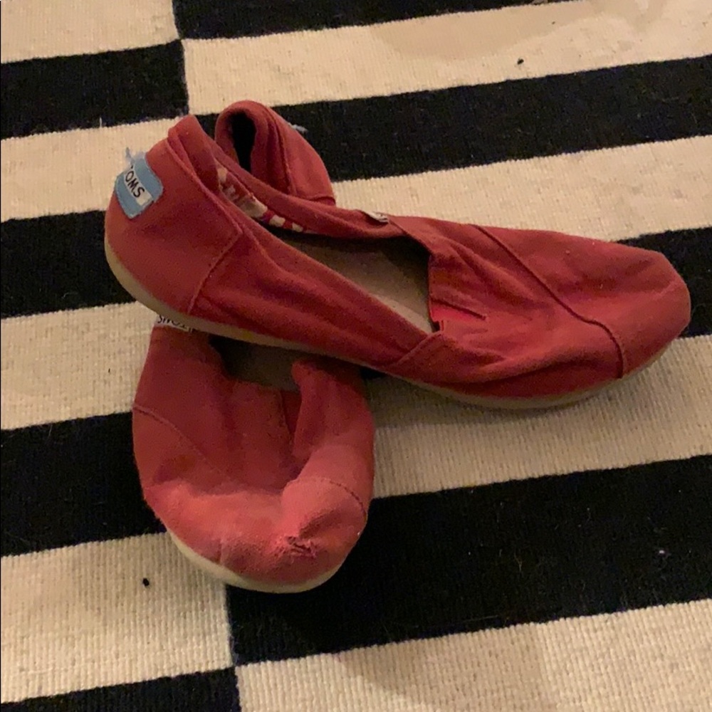 Red Toms